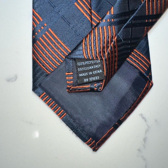NFL | Chicago Bears Necktie - Picture 4 of 4